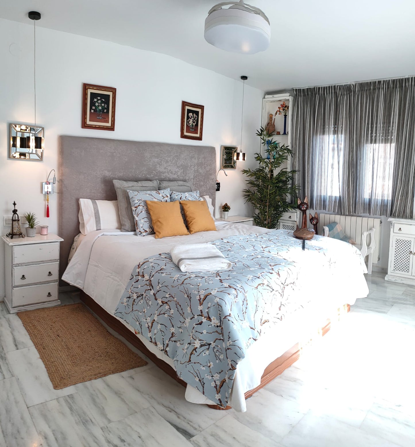 Conjunto de Cama Hecho a mano - Flor de Almendro - Azul